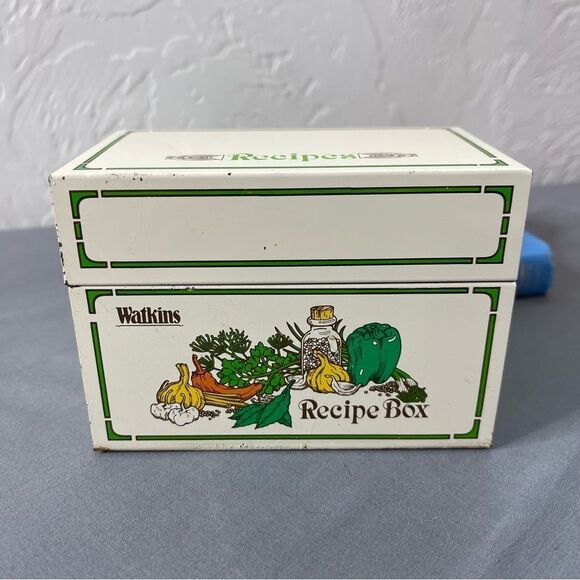 Vintage Recipe Holder 70s Blank Cards Metal Tin Watkins Vegetables - Picture 3 of 16